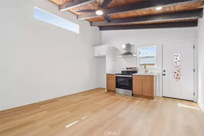 10007 Debra Ave, Granada Hills, CA 91343 - Photo 31