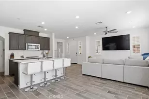 16281 Castello Ln, Fontana, CA 92336 - Photo 11