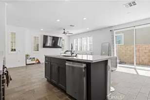 16281 Castello Ln, Fontana, CA 92336 - Photo 7