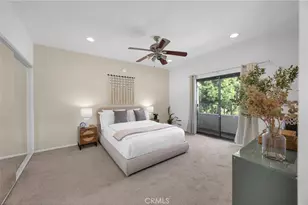 6540 Hayvenhurst Ave, Lake Balboa, CA 91406 - Photo 9