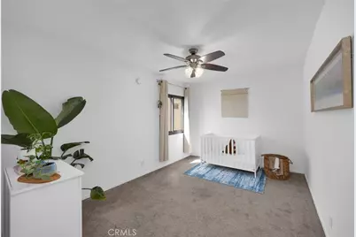6540 Hayvenhurst Avenue #35, Lake Balboa, CA 91406 - Photo 17