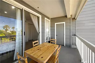20301 Bluffside, Huntington Beach, CA 92646 - Photo 17
