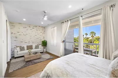 20301 Bluffside #313, Huntington Beach, CA 92646 - Photo 3
