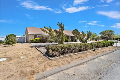 11281 Anaconda Avenue, Victorville, CA 92392 - Photo 5