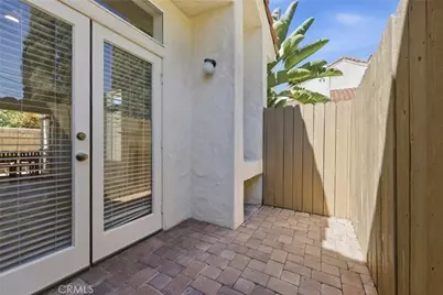 2575 Elden Avenue #3, Costa Mesa, CA 92627 - Photo 29