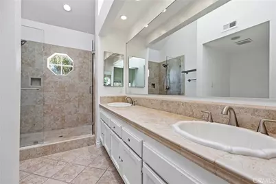 2575 Elden Avenue #3, Costa Mesa, CA 92627 - Photo 19
