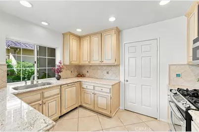 88 Fulmar Lane, Aliso Viejo, CA 92656 - Photo 15