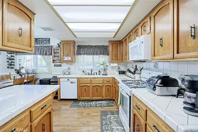4865 Rigel, Jurupa Valley, CA 91752 - Photo 15