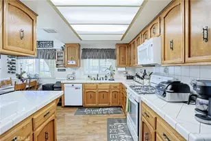 4865 Rigel, Jurupa Valley, CA 91752 - Photo 15