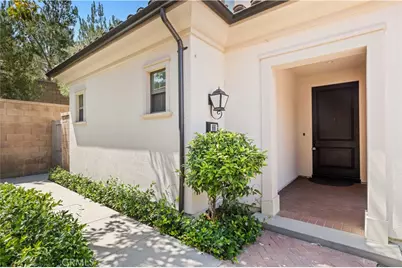 68 Tollson, Irvine, CA 92620 - Photo 3