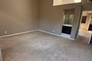 87 Fuente, Rancho Santa Margarita, CA 92688 - Photo 23