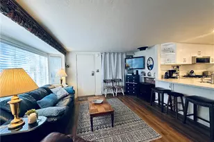 352 Eucalyptus, Avalon, CA 90704 - Photo 17