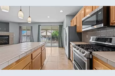 1818 Giverny Court, San Jacinto, CA 92583 - Photo 13