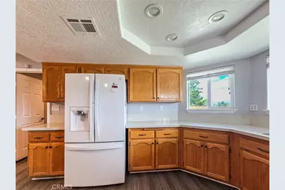 11043 Pinon Avenue, Hesperia, CA 92345 - Photo 5