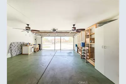 11043 Pinon Avenue, Hesperia, CA 92345 - Photo 15