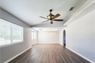 11043 Pinon Ave, Hesperia, CA 92345 - Photo 25