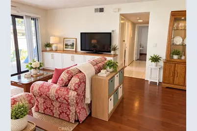 171 Tarocco, Irvine, CA 92618 - Photo 3