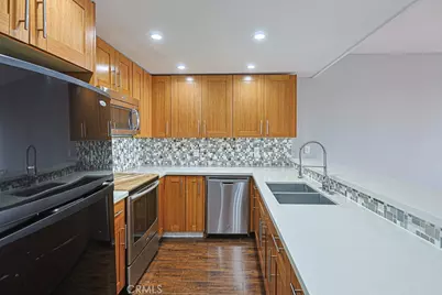 9322 Marina Pacifica, Long Beach, CA 90803 - Photo 5