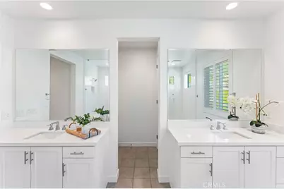 17700 Ridgeline Court, Saugus, CA 91350 - Photo 39