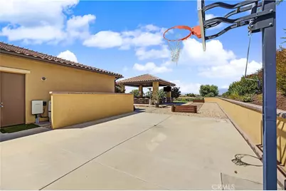 7759 Kingdom Drive, Riverside, CA 92506 - Photo 53