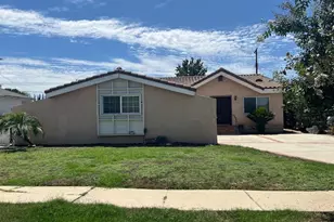 17226 Elkwood, Lake Balboa, CA 91406 - Photo 1