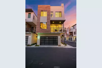 12 Ebb Tide Circle, Newport Beach, CA 92663 - Photo 1