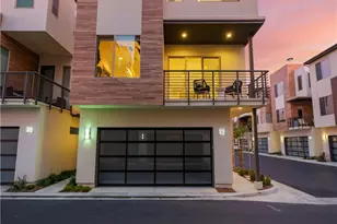12 Ebb Tide Cir, Newport Beach, CA 92663 - Photo 1