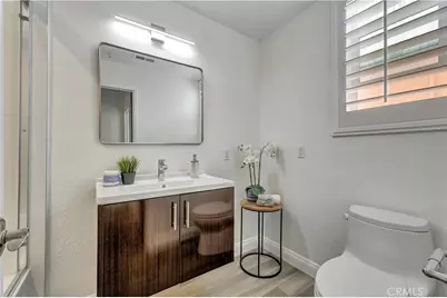 2000 Pacific Coast Highway #203, Huntington Beach, CA 92648 - Photo 19