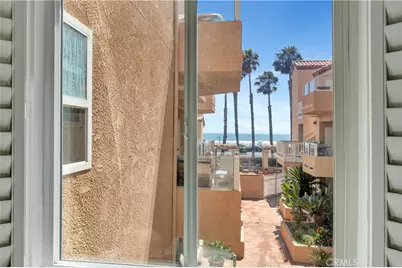 2000 Pacific Coast Highway #203, Huntington Beach, CA 92648 - Photo 31