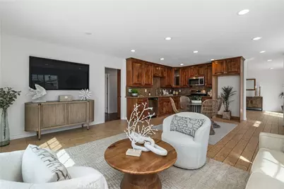 8842 Albatross Drive, Huntington Beach, CA 92646 - Photo 7