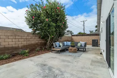 8842 Albatross Drive, Huntington Beach, CA 92646 - Photo 21