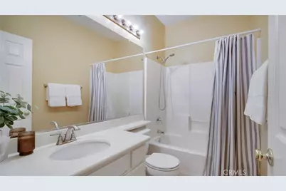 329 Rathbourne, Irvine, CA 92620 - Photo 25