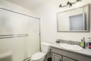 20161 Port Greenwich Ln, Huntington Beach, CA 92646 - Photo 21