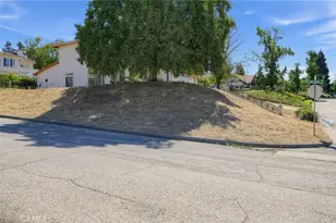 13609 Mesa Sol, Yucaipa, CA 92399 - Photo 5