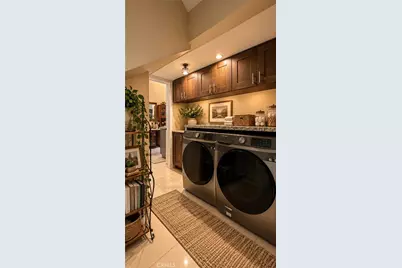 4228 Canoga Drive, Los Angeles, CA 91364 - Photo 25