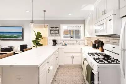 1609 E Balboa Boulevard, Newport Beach, CA 92661 - Photo 33