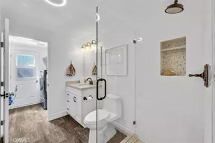 1915 Leeward, Newport Beach, CA 92660 - Photo 23