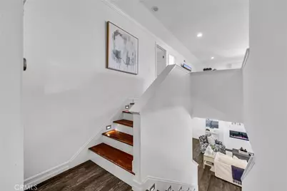 1915 Leeward, Newport Beach, CA 92660 - Photo 27