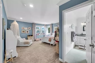 1915 Leeward, Newport Beach, CA 92660 - Photo 39