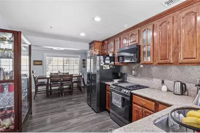 9333 Elm Vista Drive #4, Downey, CA 90242 - Photo 5