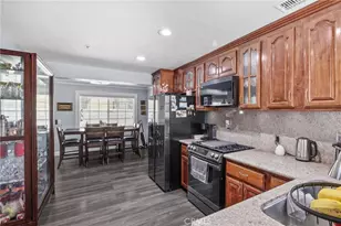 9333 Elm Vista Dr, Downey, CA 90242 - Photo 5