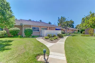 8566 Sierra #912-D, Huntington Beach, CA 92646 - Photo 39