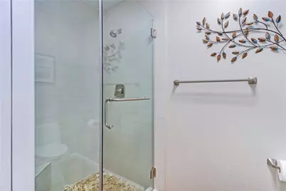 8566 Sierra #912-D, Huntington Beach, CA 92646 - Photo 27