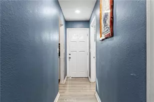907 E 109th, Los Angeles, CA 90059 - Photo 17