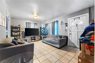 907 E 109th, Los Angeles, CA 90059 - Photo 21