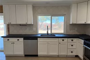 21360 Sandia, Apple Valley, CA 92308 - Photo 5