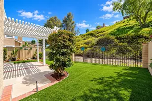 810 S Sapphire, Anaheim, CA 92807 - Photo 15