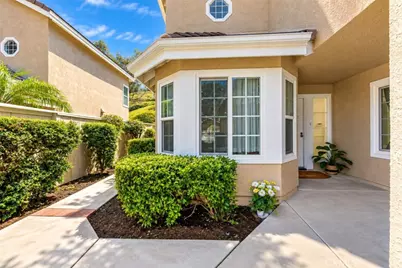 810 S Sapphire, Anaheim, CA 92807 - Photo 3