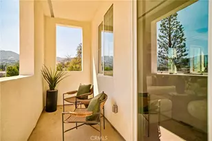5871 Maplewood Ln, Simi Valley, CA 93063 - Photo 35