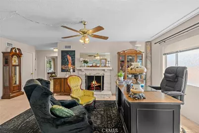 2040 W Embassy Ave, Anaheim, CA 92804 - Photo 5